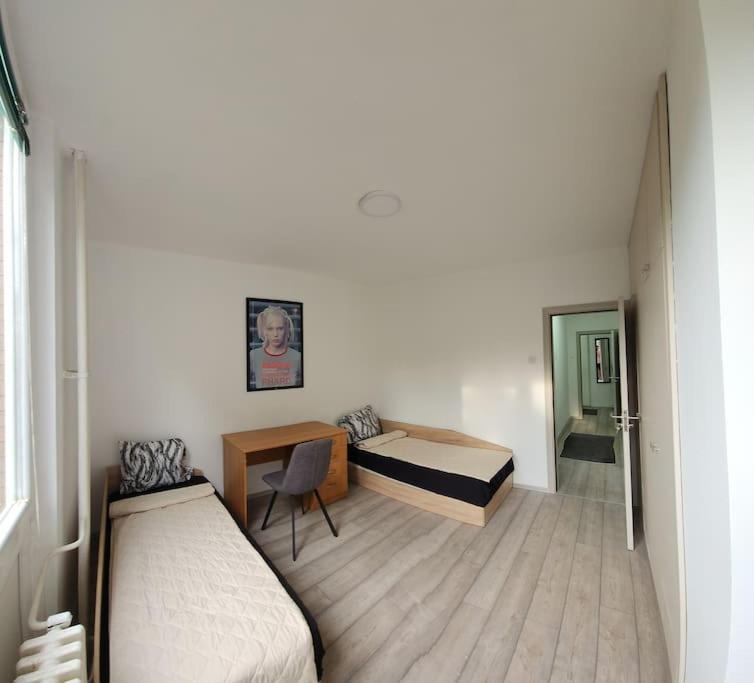 City Center Apt Wfree P Scopia Exterior foto
